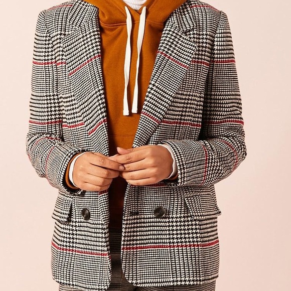 Forever 21 Jackets & Blazers - ⭐️3/$25 NWOT F21 Stylish Oversized Blazer